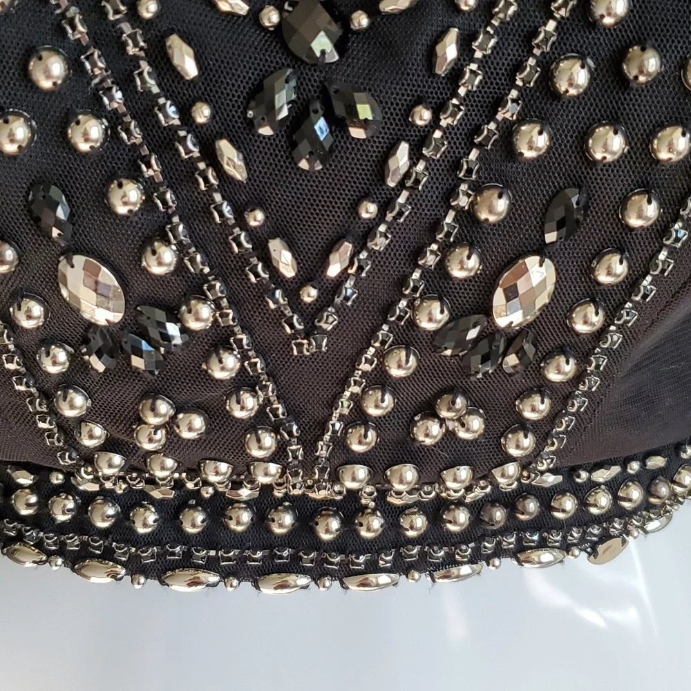 NWOT  City Studio midriff back lace up top. - Picture 3 of 10